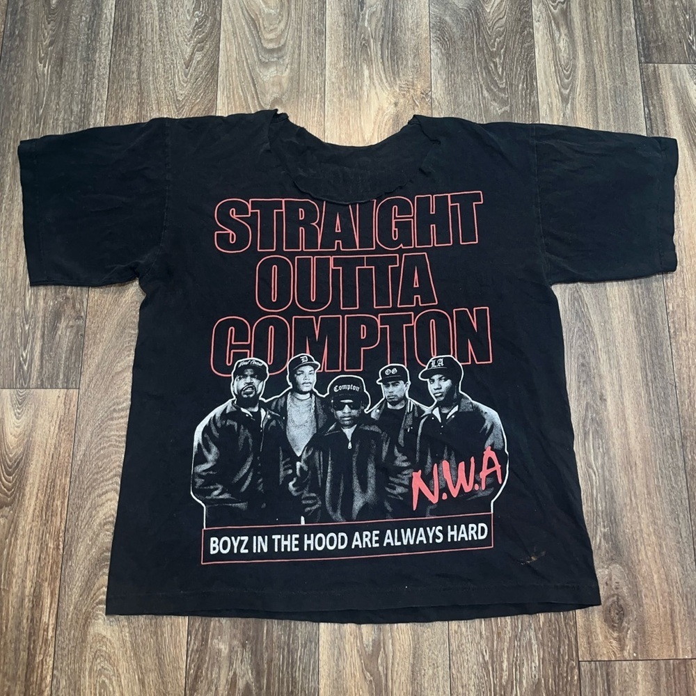 Vintage 90s Straight Outta Compton Boyz In The Hood Graphic TShirt